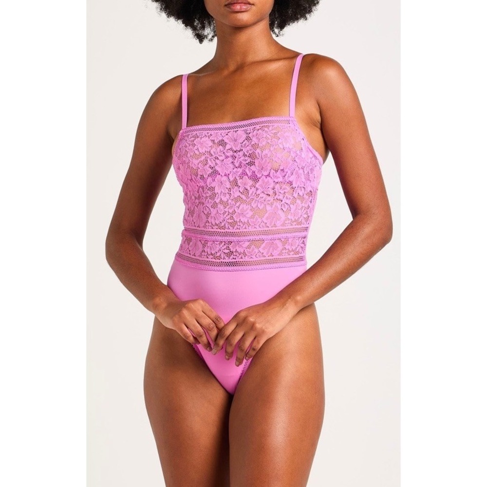 Wolfordβ NWT Orchid Straight Lace Shaping Bodysuit Size M C Cup Pink Lilac Teddy